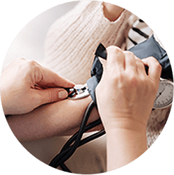 扶養家族の方の健康診断イメージ